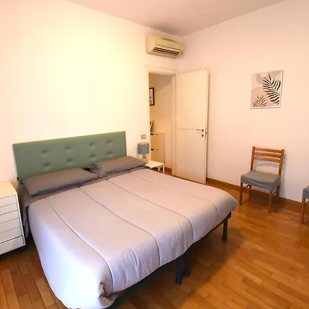 Terrazzo Trieste-africano 公寓 *