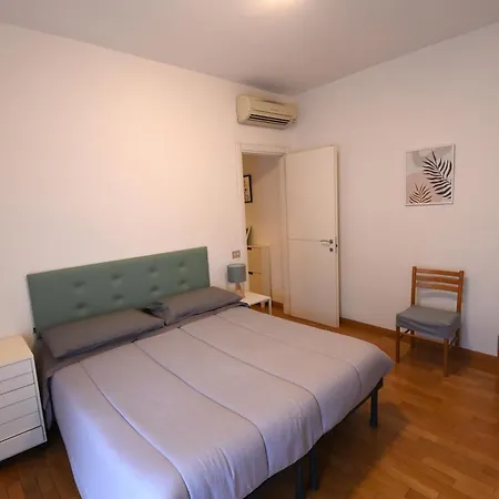 Terrazzo Trieste-africano Рим